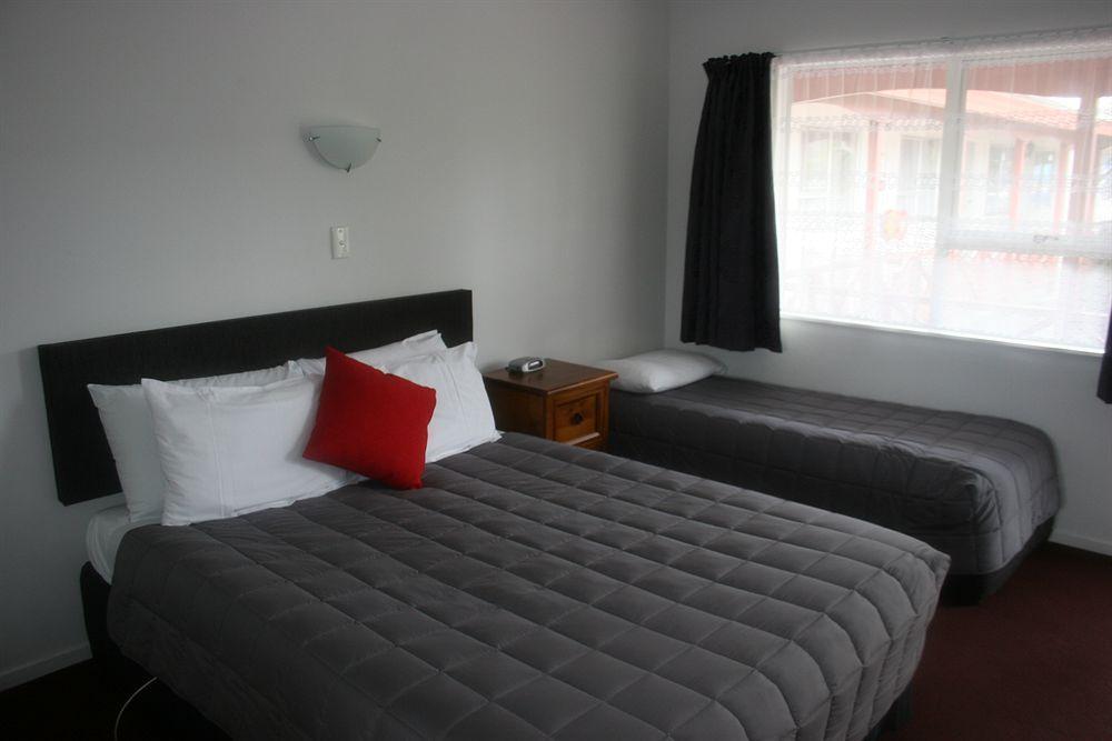 Burgundy Rose Motel Фангареи Экстерьер фото
